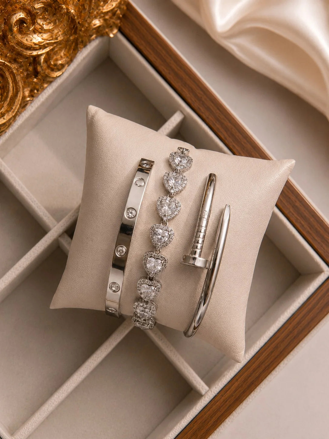 THE CHRISTINA SET 3PC SET